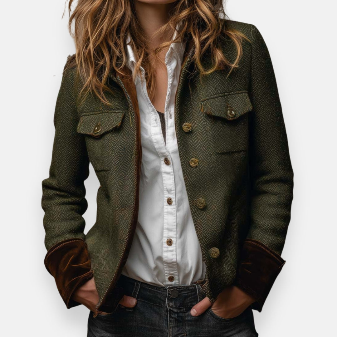 Valeria – Chaqueta estructurada con botones