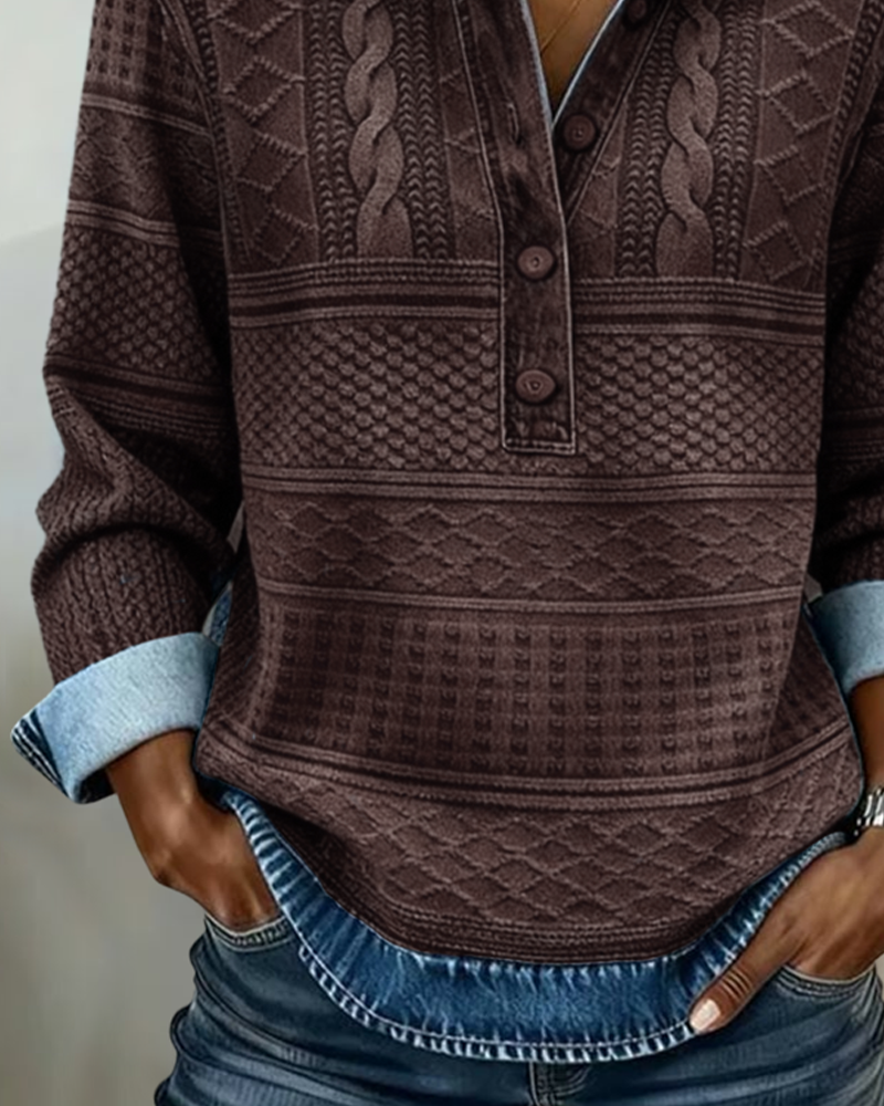 SOFIA – Sudadera de Punto Trenzado con Detalles en Denim