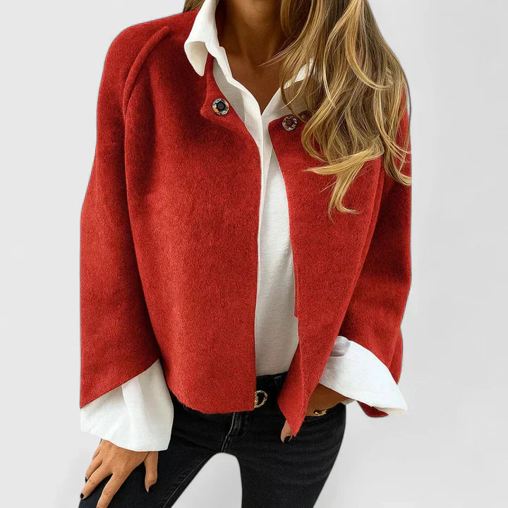 Chiara – Chaqueta corta elegante con botón a presión