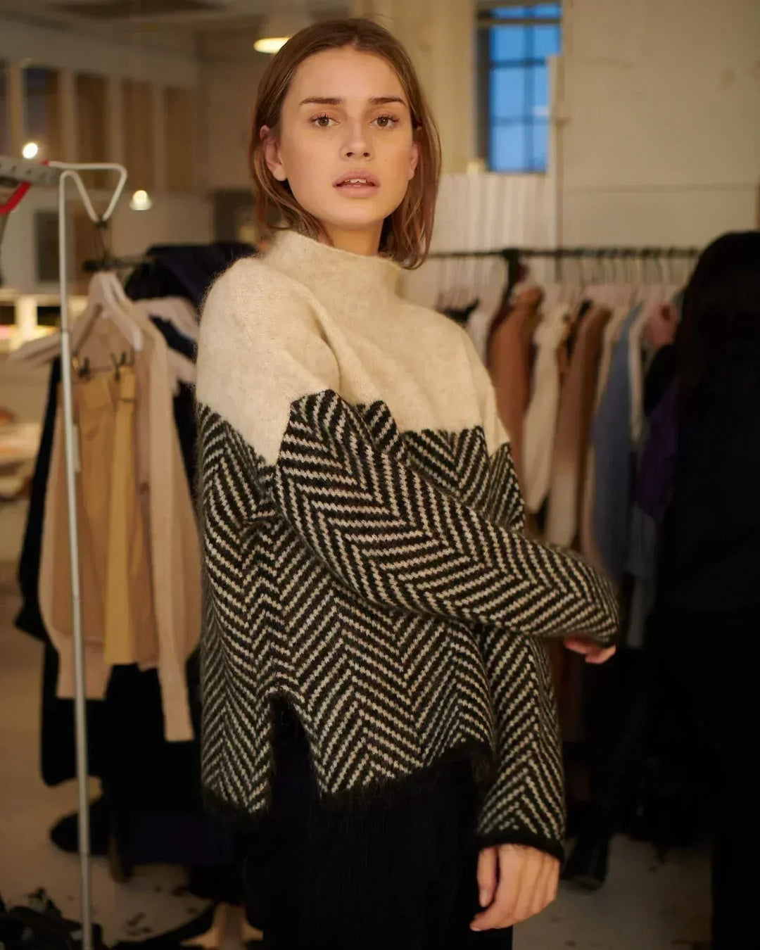 Mira | Suéter torsadé elegante