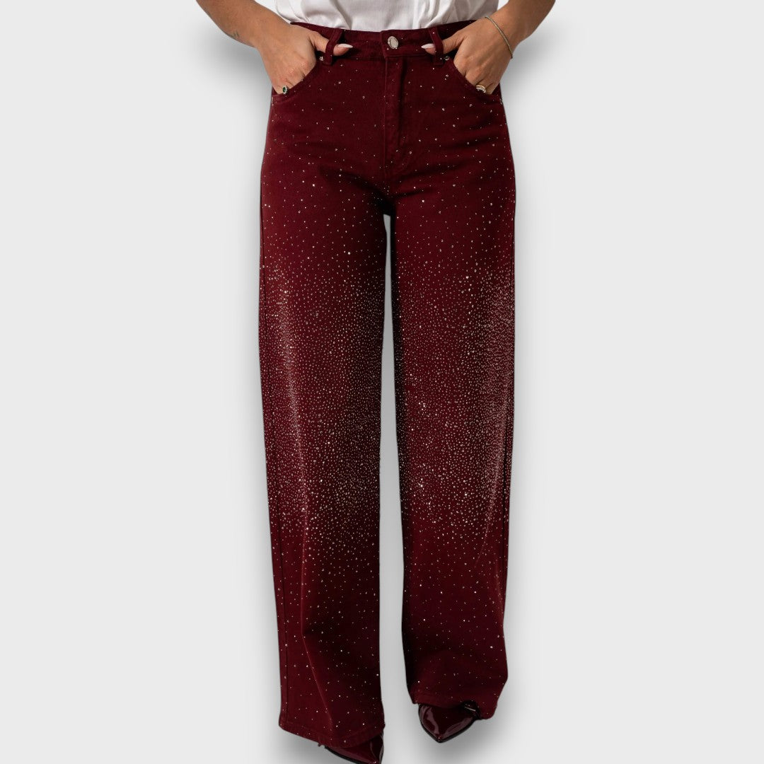Marvie – Jeans de pierna ancha con strass color burdeos