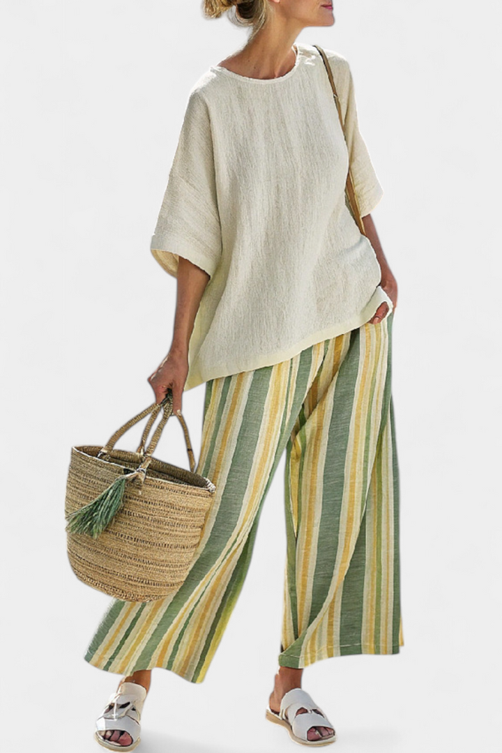 Caterina – top sofisticado y pantalones de lino a rayas