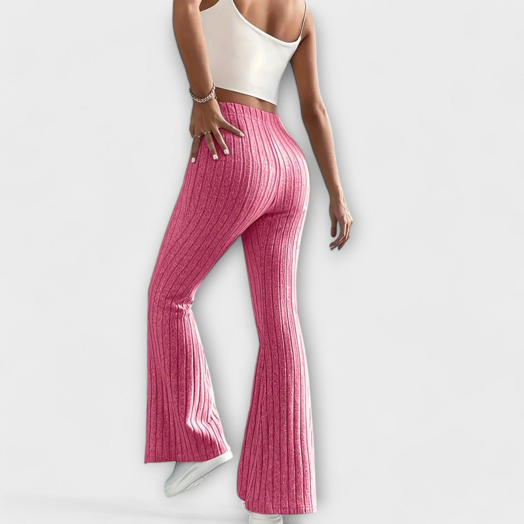 Luretta – Pantalones acampanados con estructura fina
