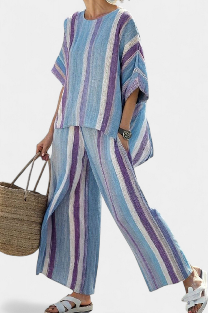 Ginevra – top pastello mauve elegante y pantalones de lino a rayas