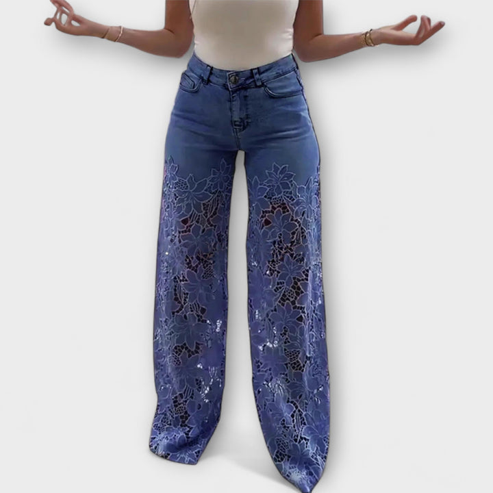 Jeans de moda en patchwork de encaje