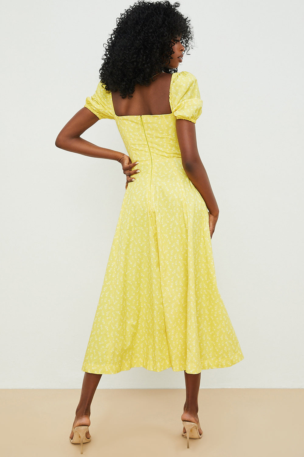 Arianna – Vestido boho con mangas abullonadas
